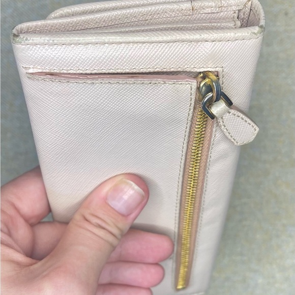 Prada Saffiano Double Snap Ribbon Walker - Picture 16 of 16